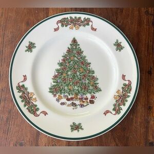Jonson Brothers round Christmas plate